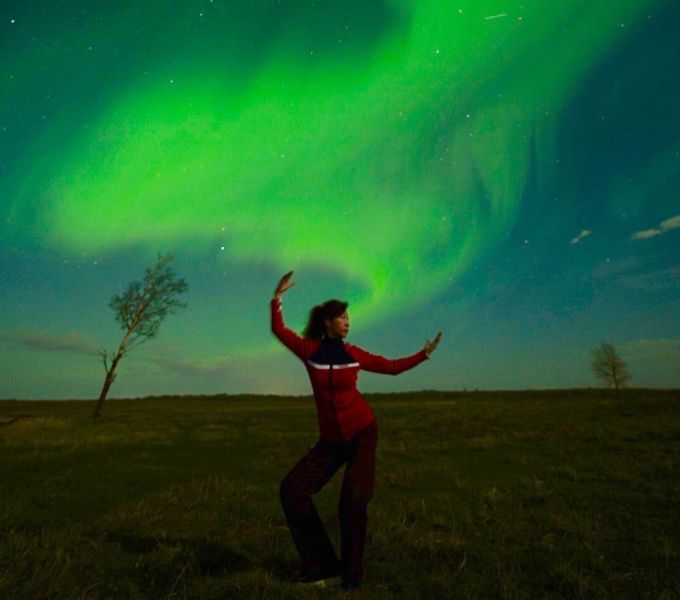 Gallery: Health Qiong under the Aurora