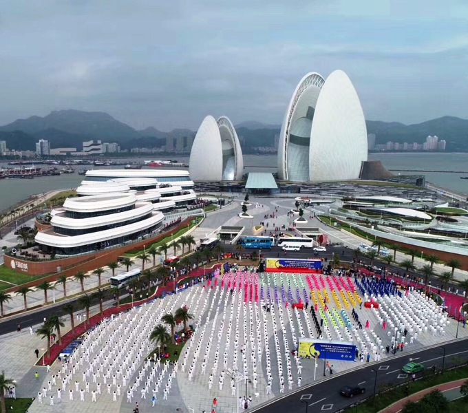2018年第五届海峡两岸暨港澳地区健身气功交流比赛大会隆重举行